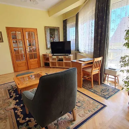 Apartment In Fonyod/balaton 18580